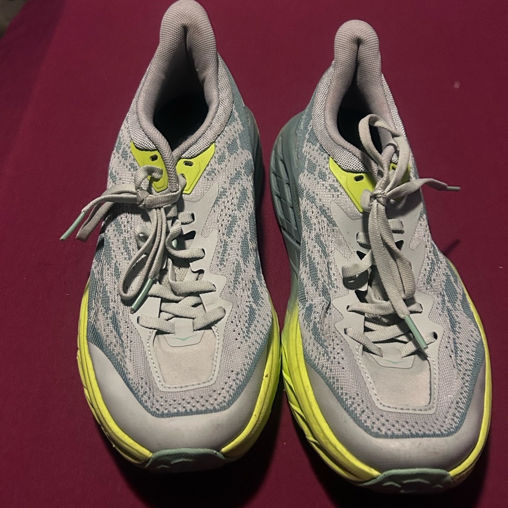 Size 9 - Hoka One One Speedgoat 5 Mercury Trellis W